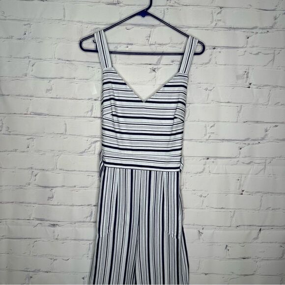 Elle medium white and blue jumpsuit - Picture 1 of 8